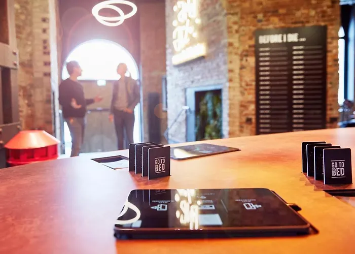 Me And Hanover, By Hyatt 4*